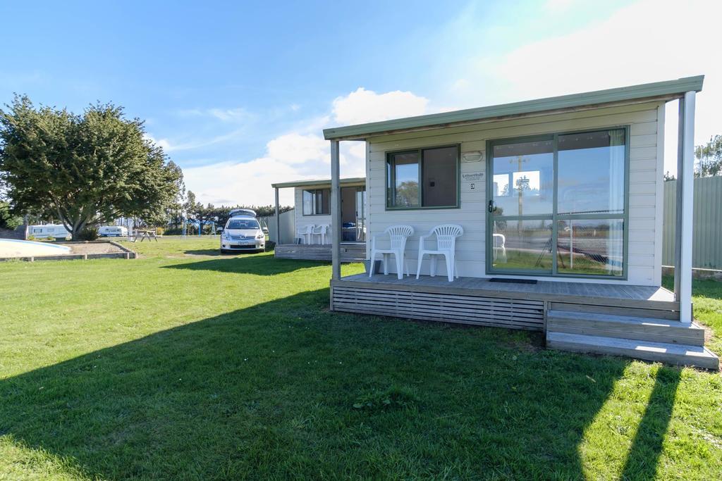 Grumpy'S Kiwi Holiday Park Geraldine Exterior photo